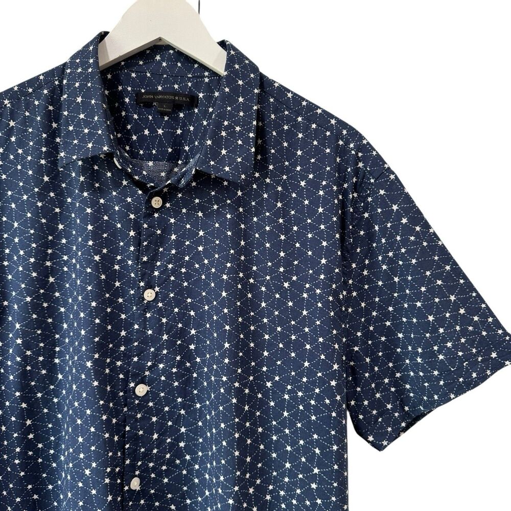 John Varvatos Short Sleeve Button Up Shirt Mens Large Blue Star All Over Print